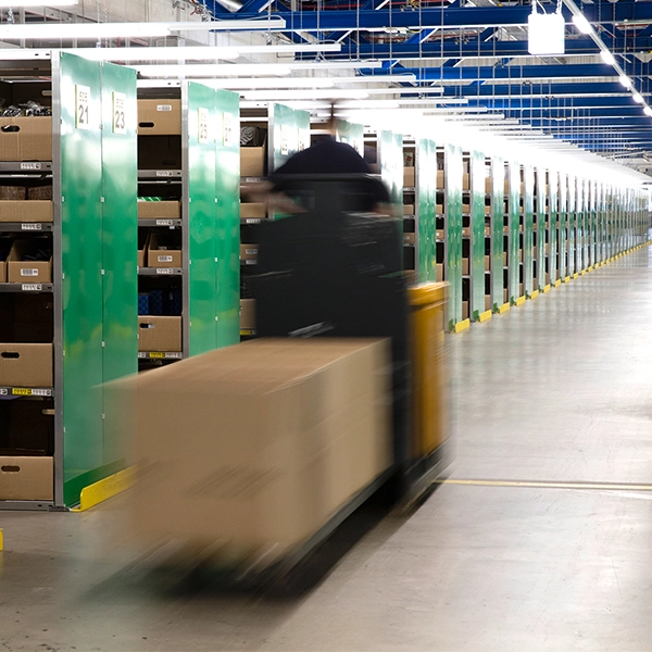 The shelving system in NORDWEST’s central warehouse