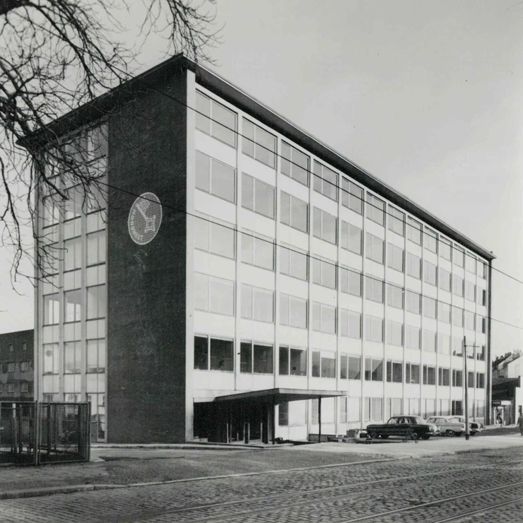 Foto van het gebouw van de NORDWEST Handel AG in Hagen in 1960